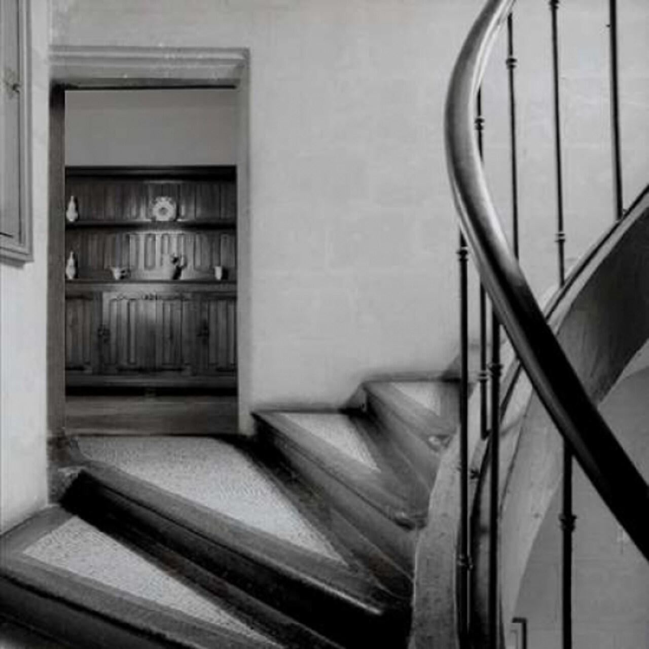 Chateau - 4 Poster Print by Alan Blaustein - Item # VARPDXABFR652
